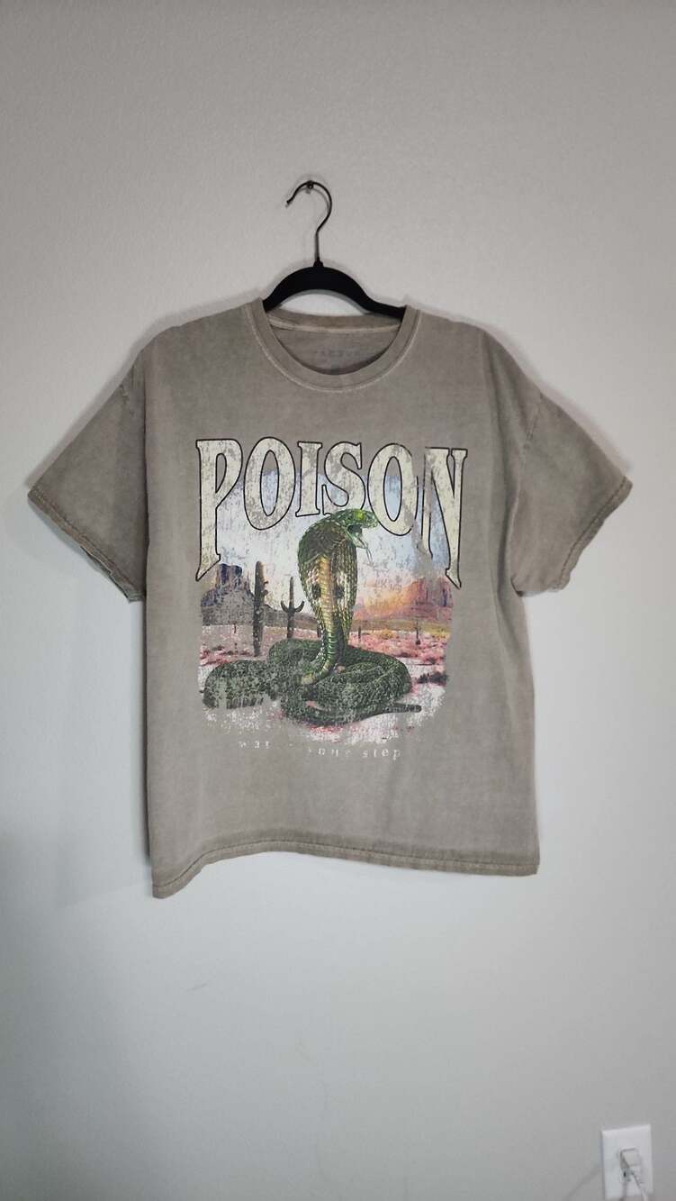 PacSun‎ Poison Watch Your Step Cobra Graphic Vintage Wash T-Shirt - Picture 2 of 7